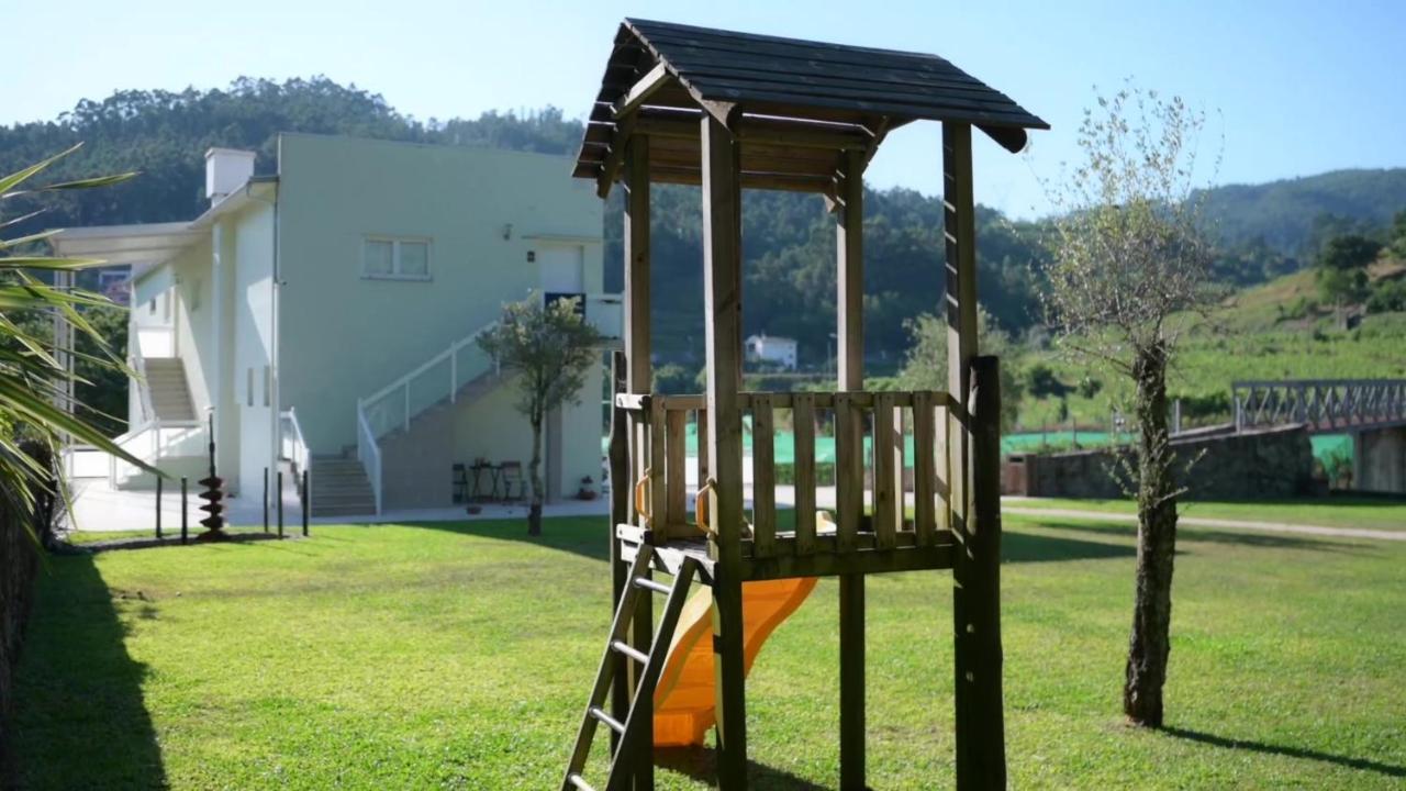 Maison d'hôtes Funileiro, E Quartos Amares